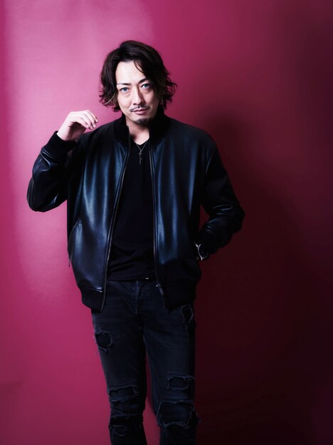 ミカ役の北村圭吾。