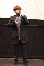 キリト役の松岡禎丞。