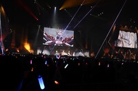 ライブイベント「シンフォギアライブ2020→2022」の様子。