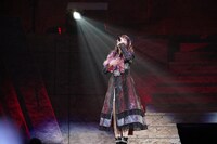 ライブイベント「シンフォギアライブ2020→2022」の様子。