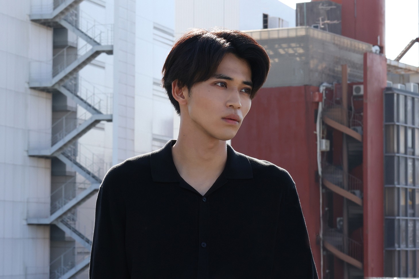中田圭祐演じる日下部律役。 (c)丸木戸マキ／祥伝社 ABC