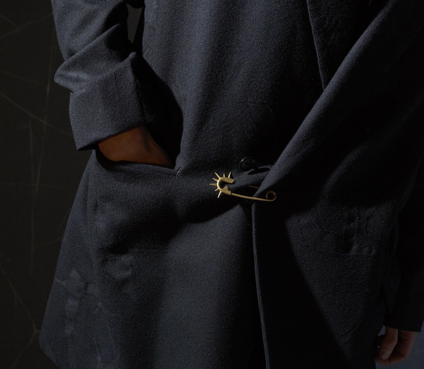 「Ground Y × CHAINSAW MAN PIN」