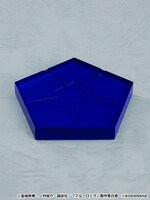 「ねんどろいど 潔世一」の台座。