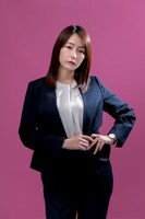 相澤夏菜役の宇垣美里。 (c)「あなたは私におとされたい」製作委員会・MBS