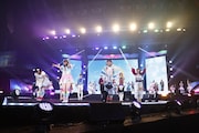 「Make it!」の歌唱シーン。