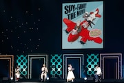 TVアニメ「SPY×FAMILY」ステージプログラムの様子。
