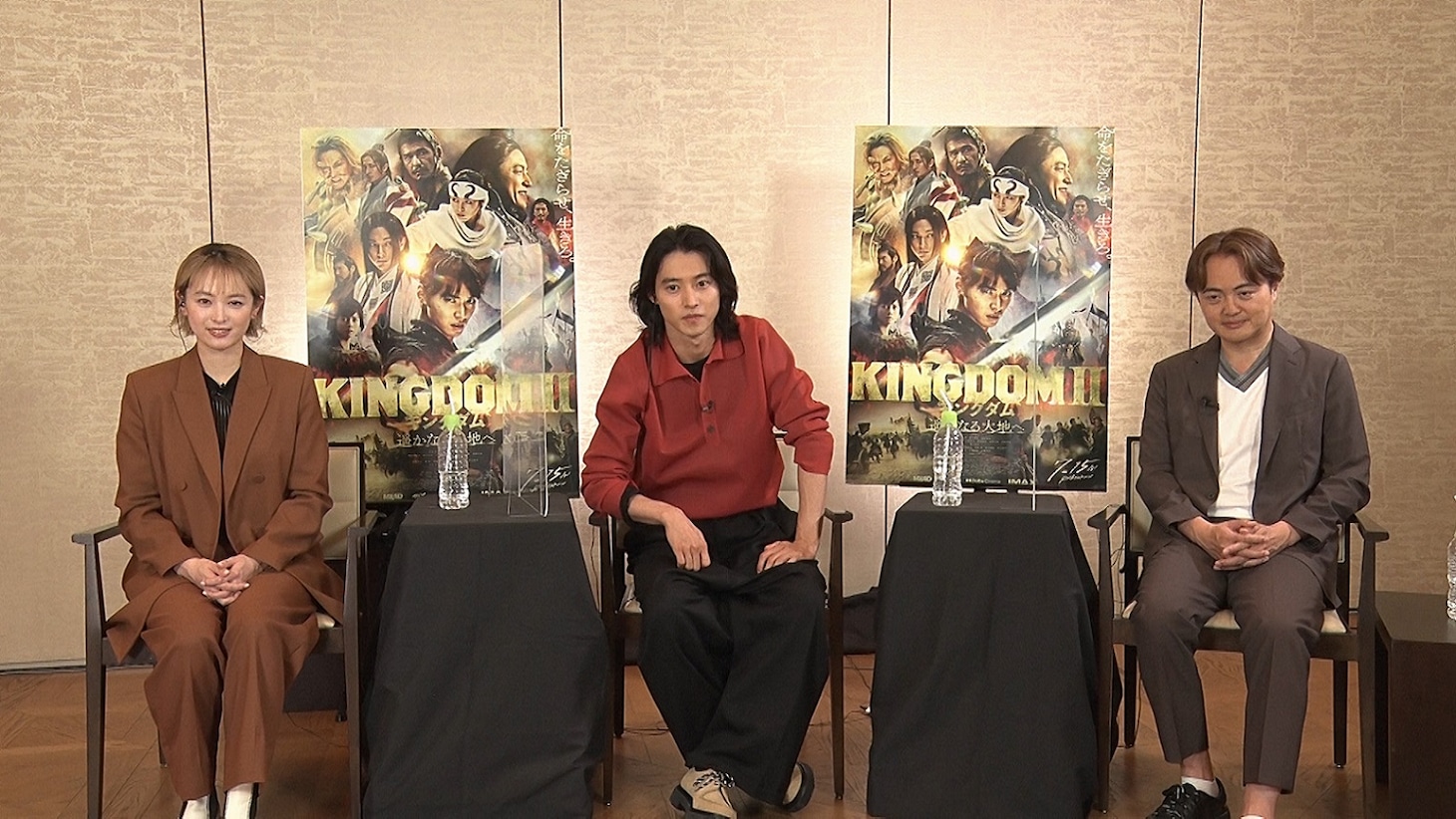 「山崎賢人×清野菜名×松橋プロデューサーSP座談会」の様子。