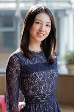 篁千世役の桜庭ななみ。 (c)「全力で、愛していいかな？」製作委員会