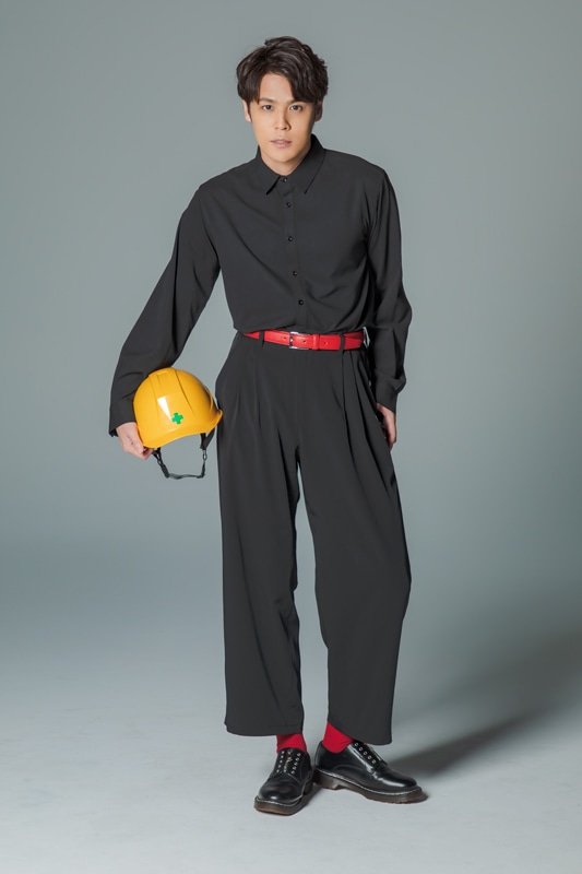宮野真守、全身。