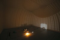 「10番目の感傷（点・線・面）」 (c)2010 Ryota Kuwakubo photo KIOKU Keizo／photo courtesy：NTT InterCommunication Center [ICC]