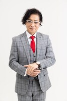 山崎銀之丞扮する紺野悟。