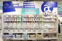 「新テニスの王子様×サンリオキャラクターズ -SERVICE PLAY！-」ポップアップコーナーの様子。