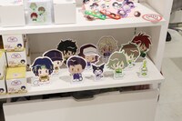 「新テニスの王子様×サンリオキャラクターズ -SERVICE PLAY！-」ポップアップコーナーの様子。