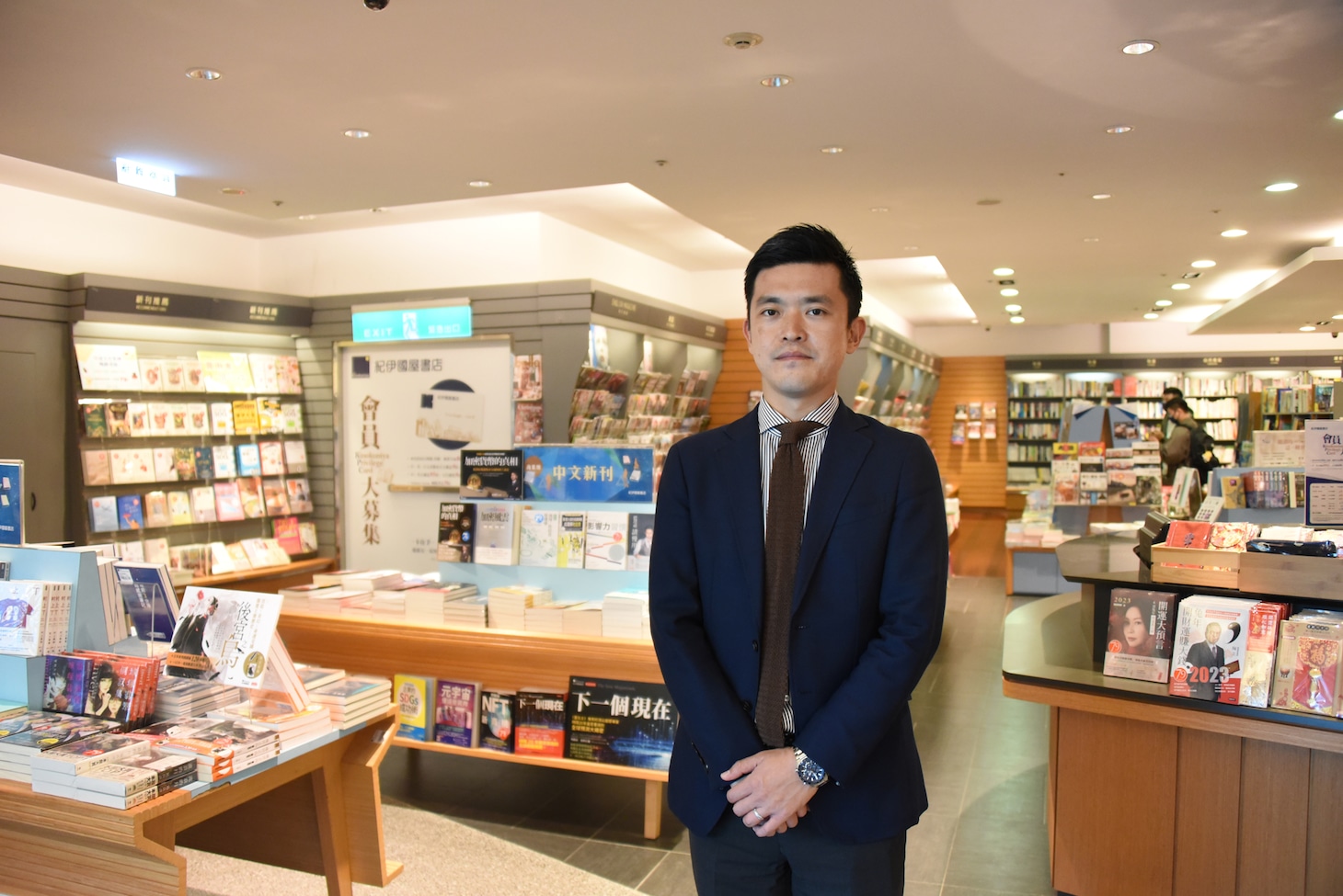 紀伊國屋書店台北微風店の三浦雄也さん。