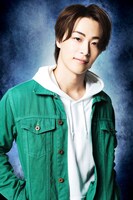 MINATO（BUGVEL）演じる大牙。