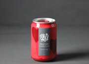 レッドの「ふわ缶」(苺と木苺)。