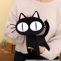 「トライガン・マキシマム 黒猫様ぬいぐるみ」の使用イメージ。