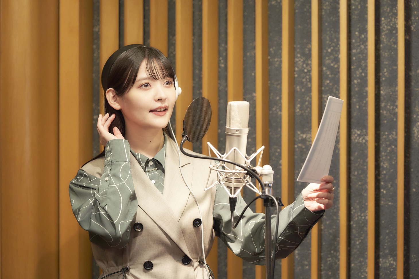 上坂すみれ