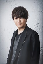 アドニス役の石川界人。