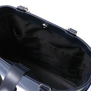 凪誠士郎モデルのバッグ。