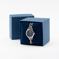 千切豹馬モデルの腕時計。