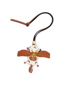 ロエベ×スタジオジブリ「ハウルの動く城」カプセルコレクションより。