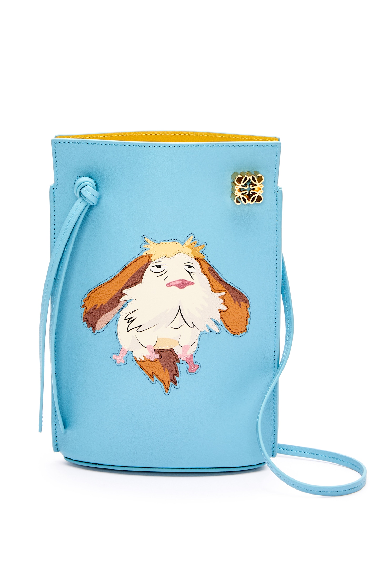 ロエベ×スタジオジブリ「ハウルの動く城」カプセルコレクションより。