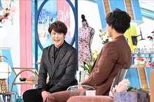 左から宮野真守、藤ヶ谷太輔。