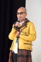 「零落」への熱い思いを語る竹中直人。