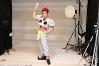 丘山晴己扮するヒソカ。