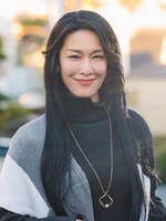 日下部由紀役の山本未來。 (c)「往生際の意味を知れ！」製作委員会・MBS (c)米代恭／小学館