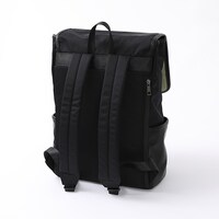 尾形百之助モデルのバックパック。