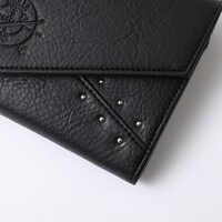 尾形百之助モデルの財布。