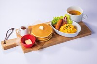 「センシの作ったパンケーキプレート」