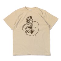 「スカート 222だから実家の猫が嫌そうな顔してる写真置いときますねTシャツ」サンドベージュ