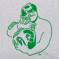 スカート「222だから実家の猫が嫌そうな顔してる写真置いときますね」Tシャツ