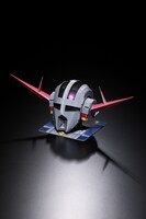 パーフェクト・ジオングの頭部のペーパークラフト。