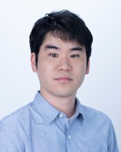 栗津明役の大津尋葵。