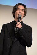 小野賢章