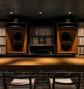 QUATTRO LABOの店内。