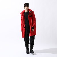 「ヴァッシュ・ザ・スタンピードモデル アウター」の着用例。