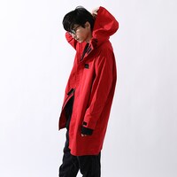 「ヴァッシュ・ザ・スタンピードモデル アウター」の着用例。