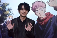 プレス内覧会に登壇した榎木淳弥。