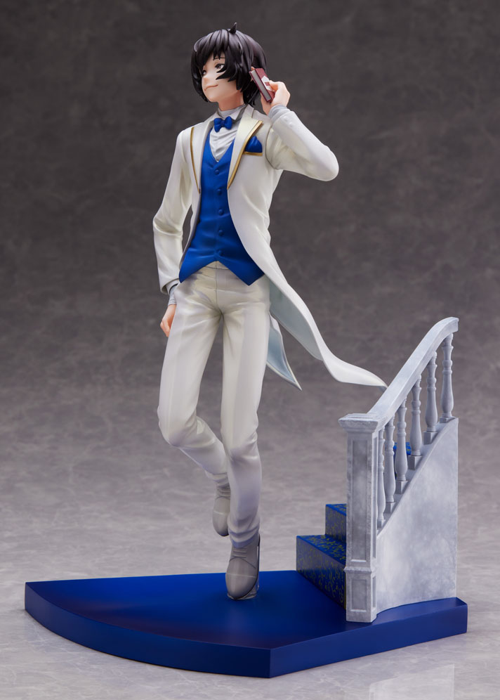 「太宰治 1/7スケールフィギュア」
