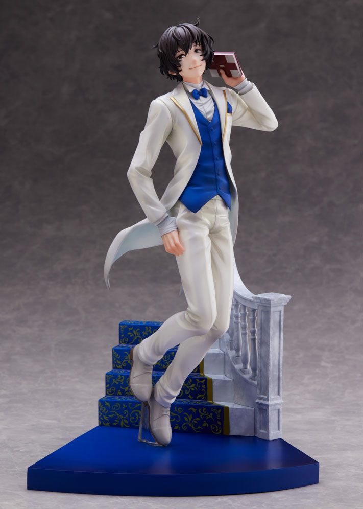 「太宰治 1/7スケールフィギュア」