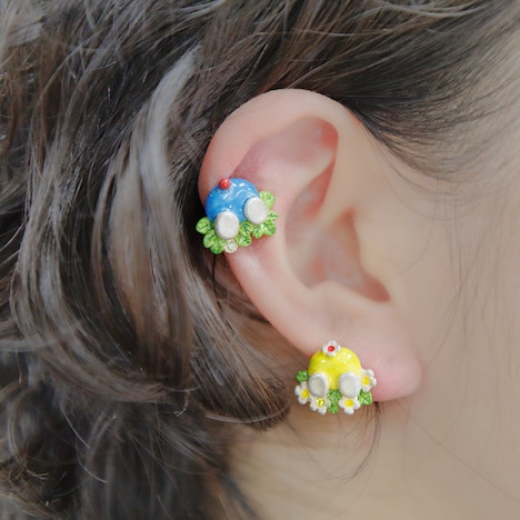 「ドラえもん未来デパート限定 パルナートポック きょうだいかくれんぼ ピアス/イヤリング」の着用イメージ。