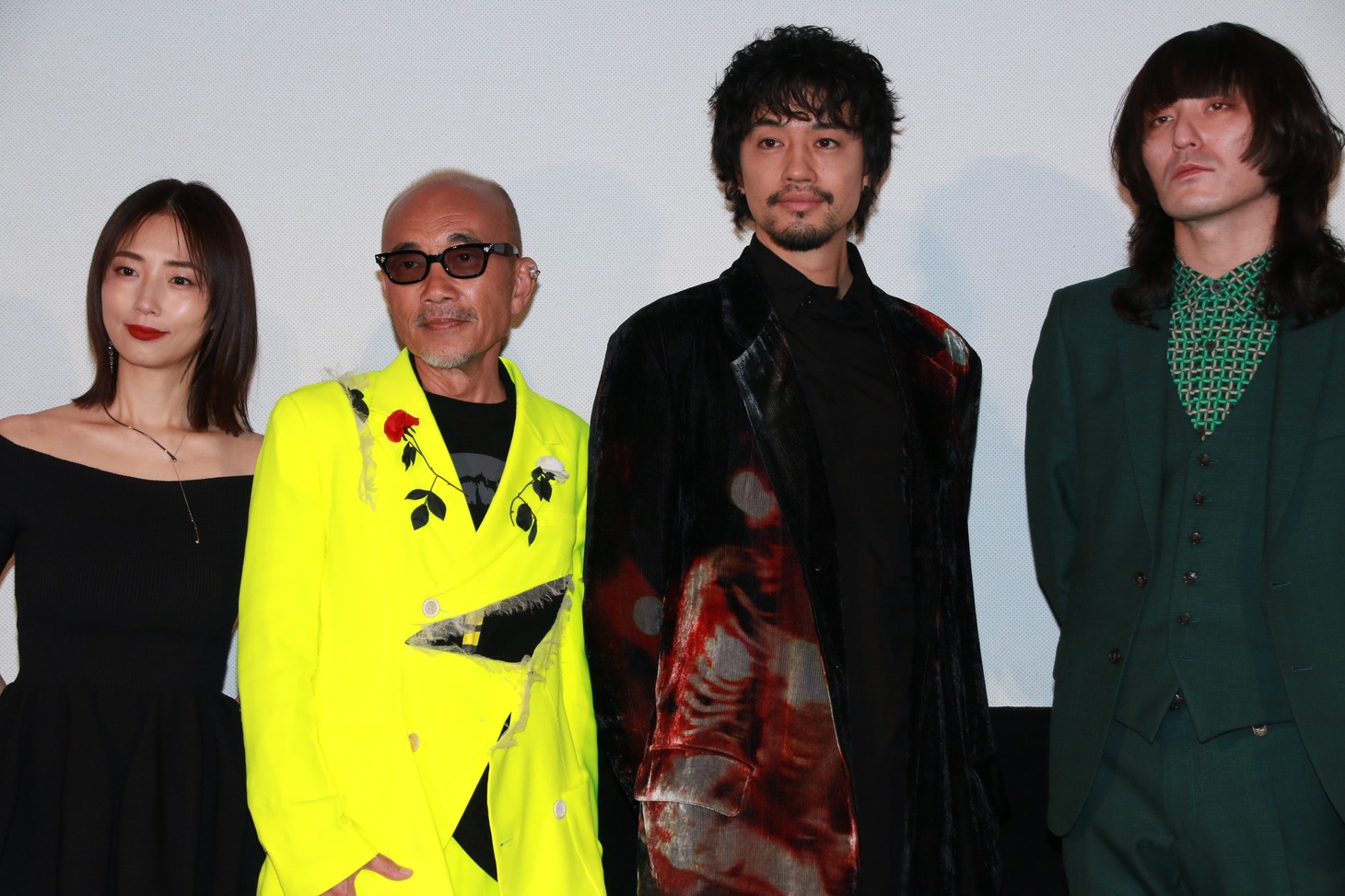 左からMEGUMI、竹中直人監督、斎藤工、志磨遼平（ドレスコーズ）。