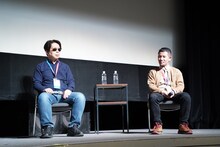 左から渡辺信一郎監督、森田修平監督。