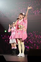 定春 / 寺門通役の高橋美佳子。