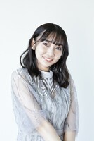 ニコラ役の矢野妃菜喜。